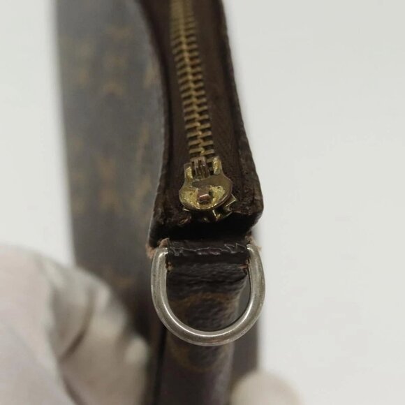 LOUIS VUITTON Monogram Pochette Accessoires Pouch - Picture 10 of 16